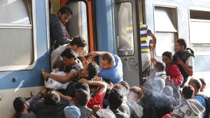 Refugees Train